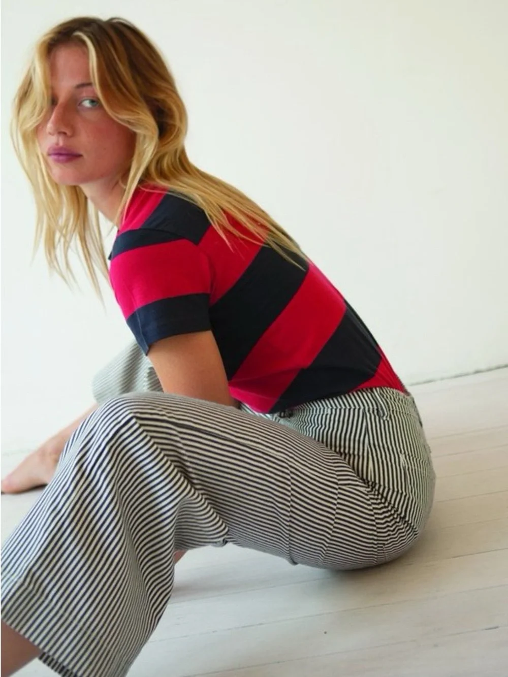 ROLLA'S High-Rise Pinstripe Wide-Leg pants - navy and white - Picture 4 of 4